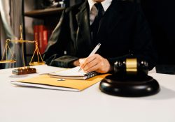 Avvocato online per consulenze legali veloci