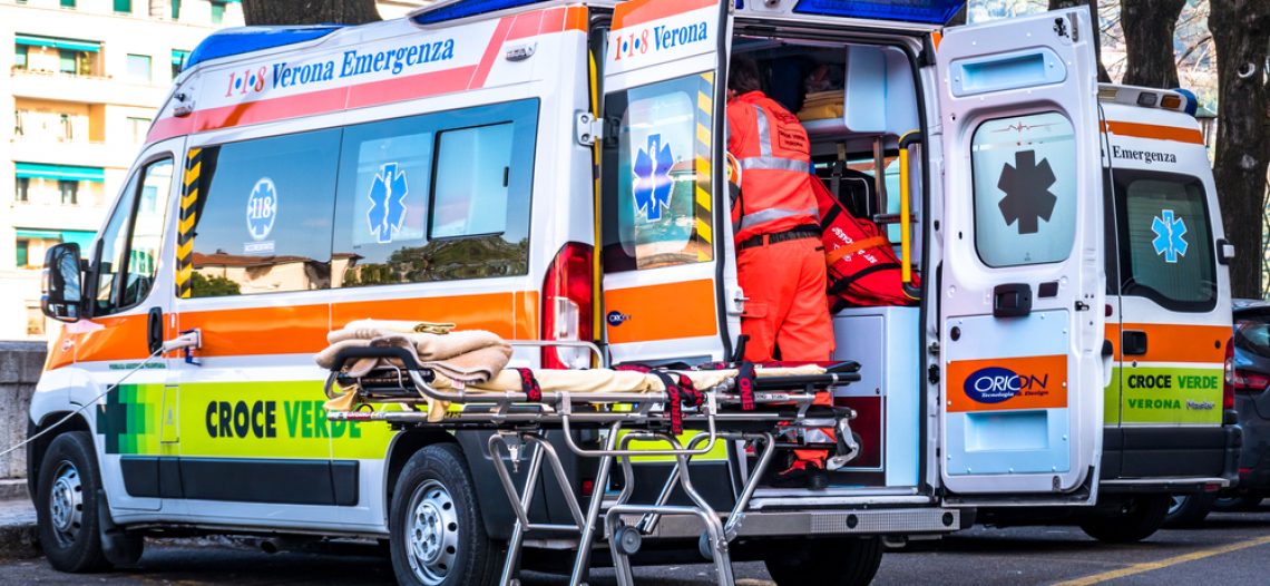 Che dotazioni deve avere un'ambulanza privata?