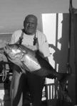 Eugenio con un dentice da 15kg